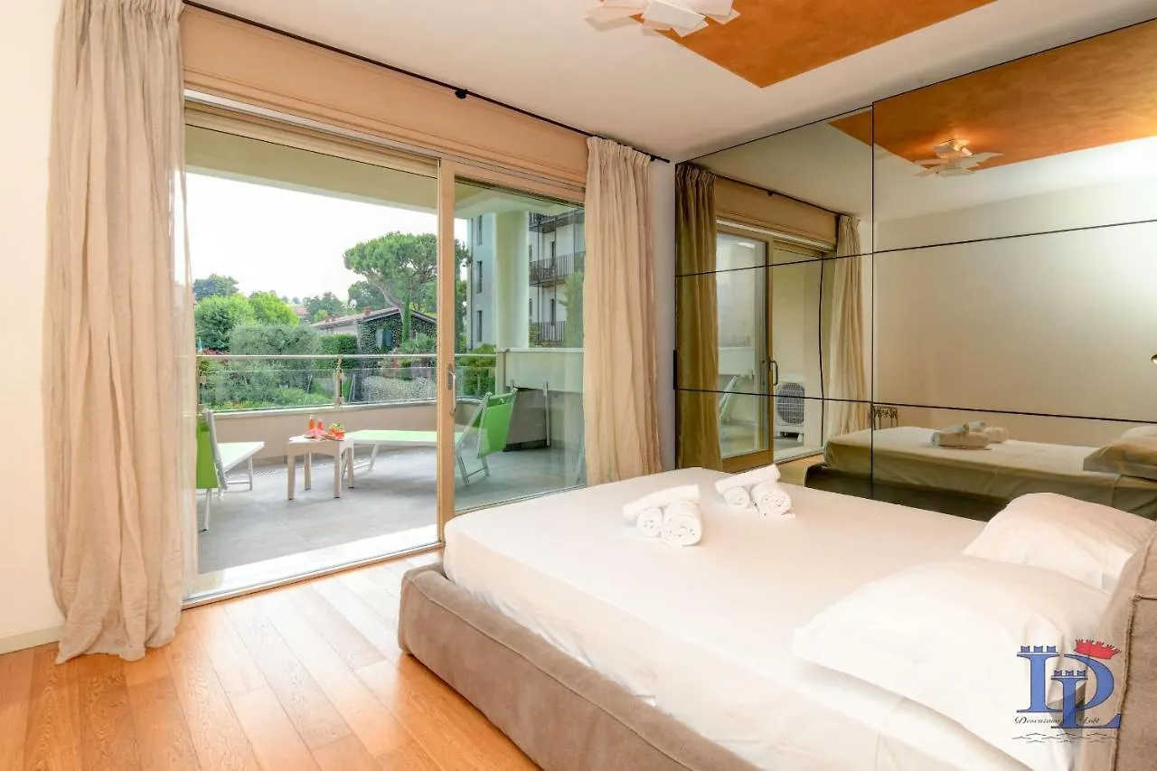 Desenzanoloft Official Partner Marriott Homes & Villas - Oscar Luxury Suite Desenzano del Garda Apartment